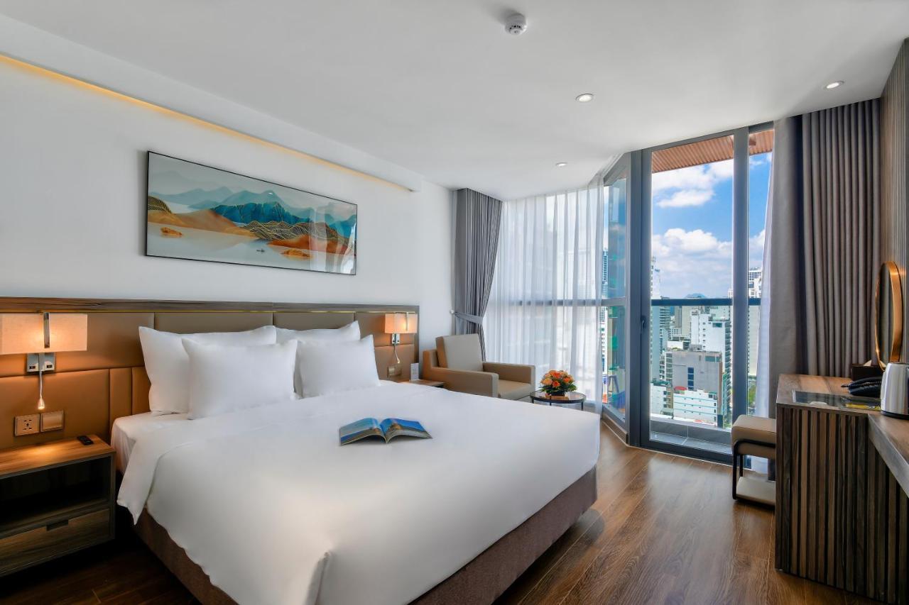 Maris Hotel Nha Trang Exteriör bild