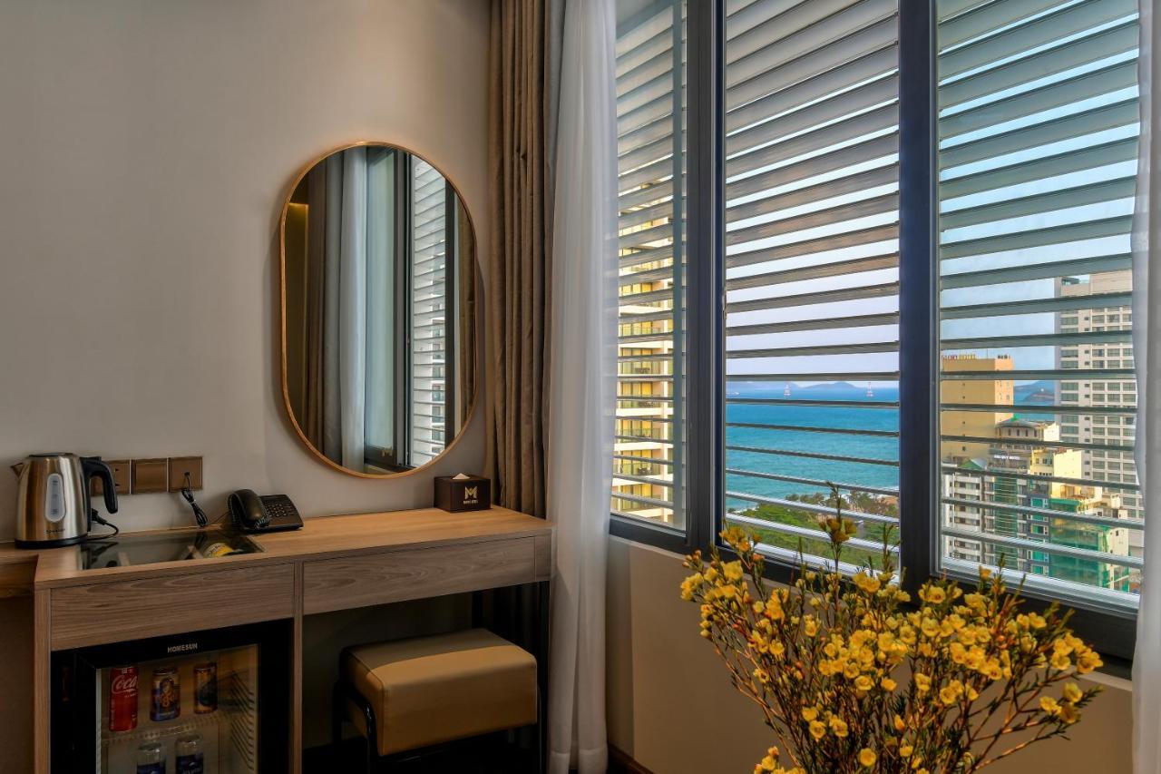Maris Hotel Nha Trang Exteriör bild