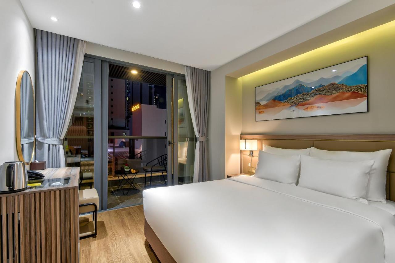 Maris Hotel Nha Trang Exteriör bild