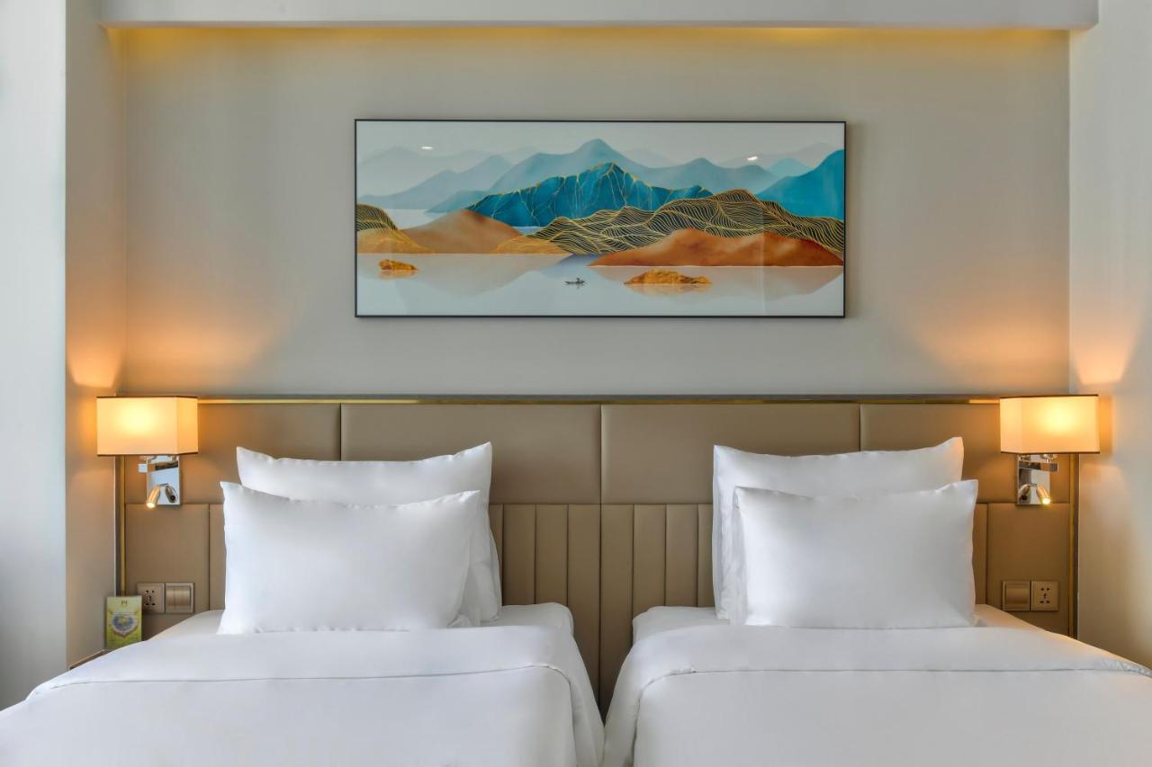 Maris Hotel Nha Trang Exteriör bild