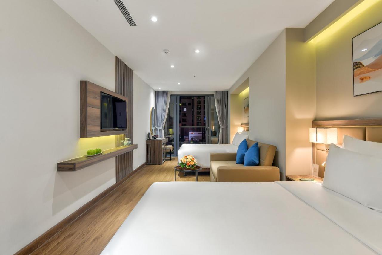 Maris Hotel Nha Trang Exteriör bild