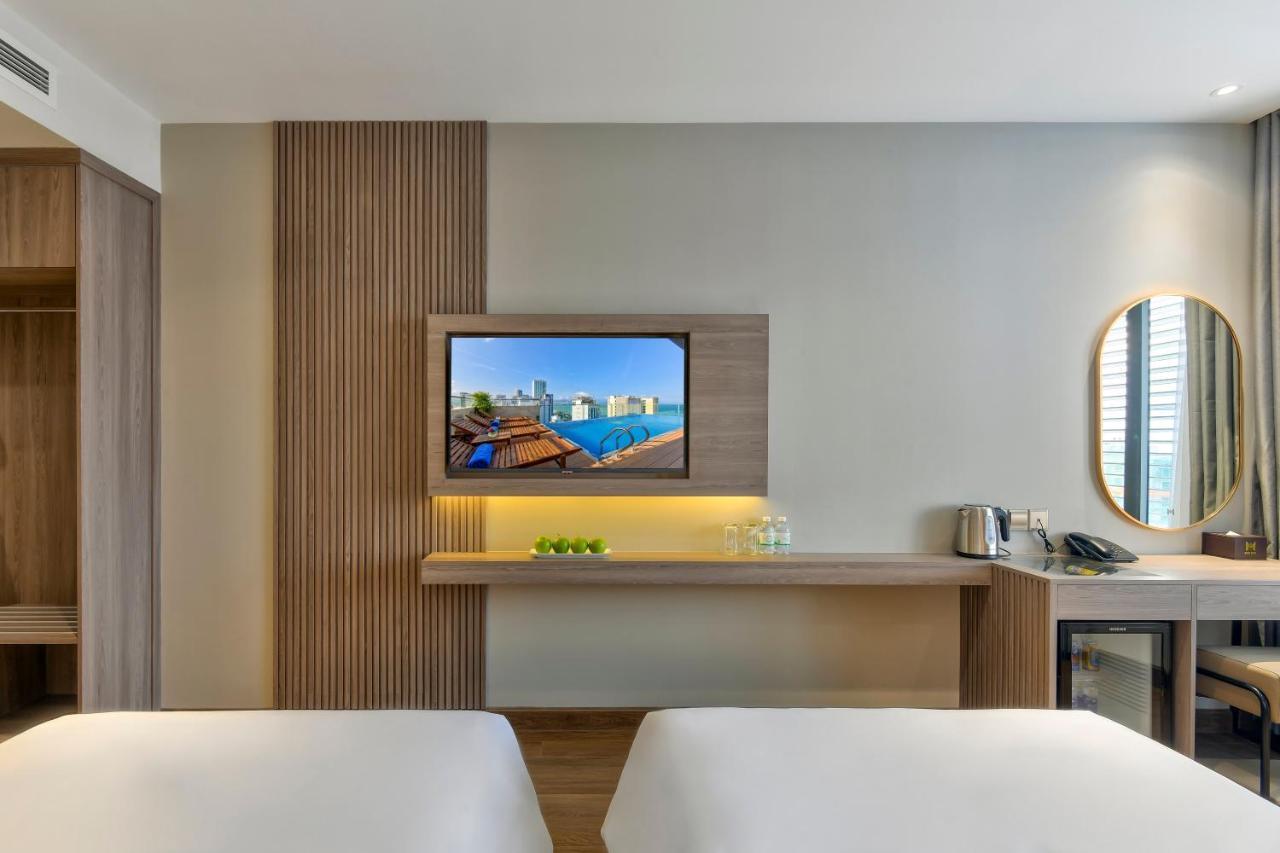 Maris Hotel Nha Trang Exteriör bild
