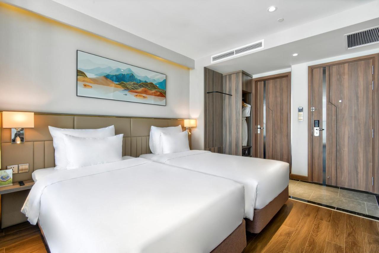 Maris Hotel Nha Trang Exteriör bild